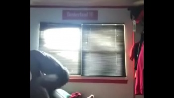 Так можно и слюной подавится