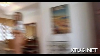 Порно мастурбировала спалили