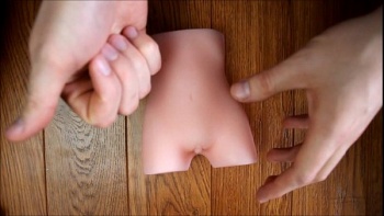 Как парень трахает телку в массажном салоне