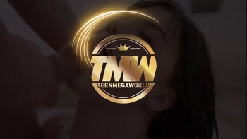 Девочка сегодня принимает своего массажиста дома